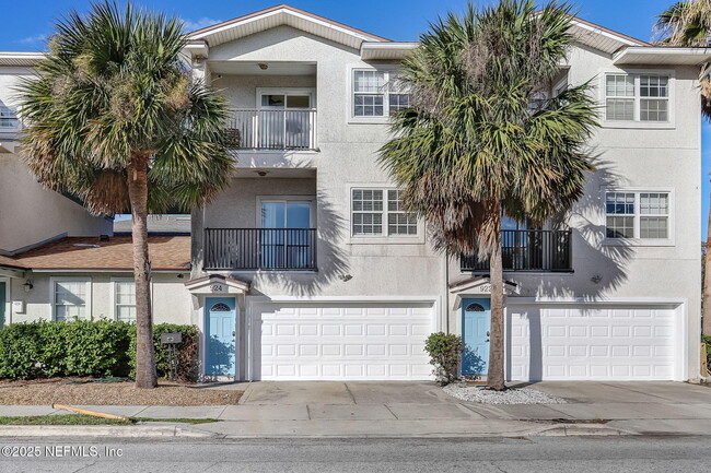 Photo - 924 2nd St S Townhome