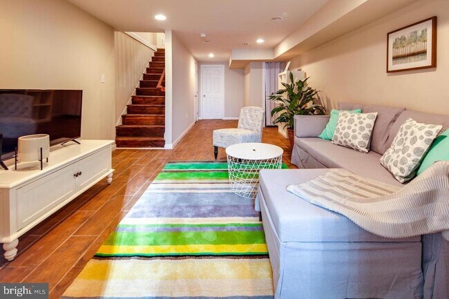 Photo - 4245 Ogden St