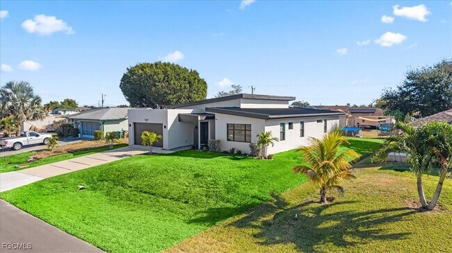 Photo - 1017 NE 4th Pl