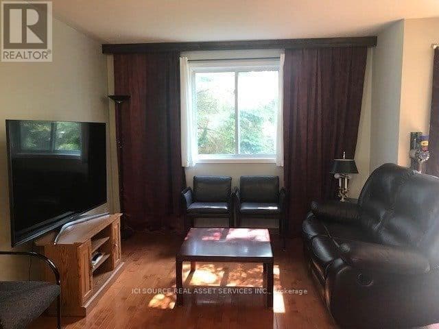 Photo - 19 Tanoak Dr