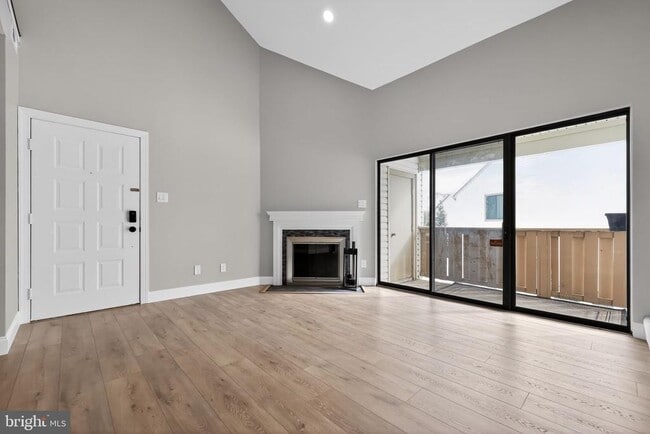 Photo - 306 The Woods