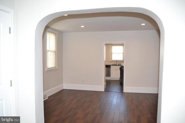 Photo - 123 S Matlack St