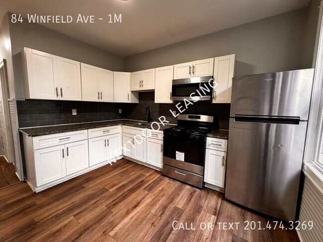 Building Photo - 84 Winfield Ave Unit 1M