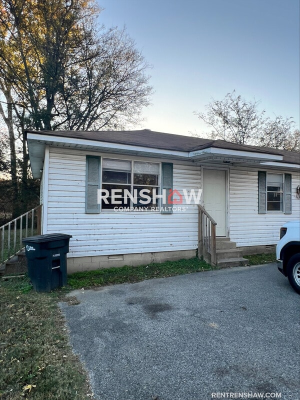 Building Photo - 322 Kist Ave