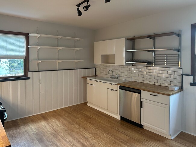 Photo - 4143 Chambers St Unit 2