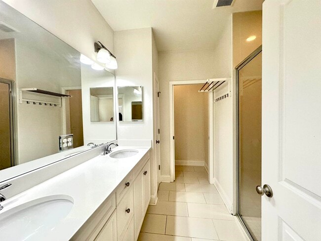 Photo - 5021 Caracara Dr