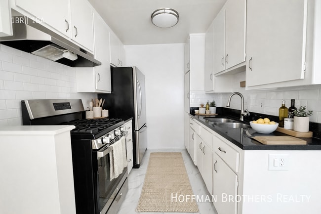 3655 Midvale Ave Unit 14
