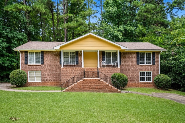 Building Photo - 886 Martin Heights Dr NW