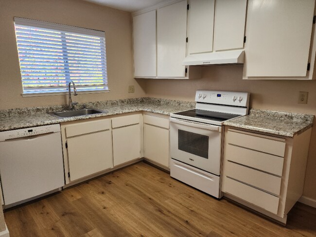 Photo - 725 Pope Dr Unit 725 Pope Dr Apt C