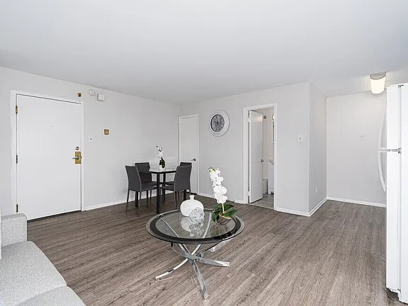 Photo - 630 W Fisher Ave Unit 1