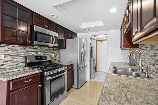 Photo - 16410 Brementowne Rd