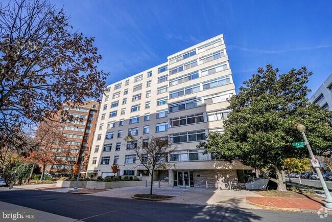 Building Photo - 2401 H St NW Unit 712 Rental