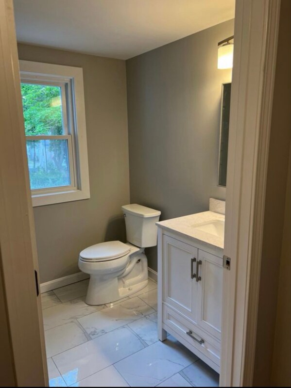 72-74 3rd St Unit 7