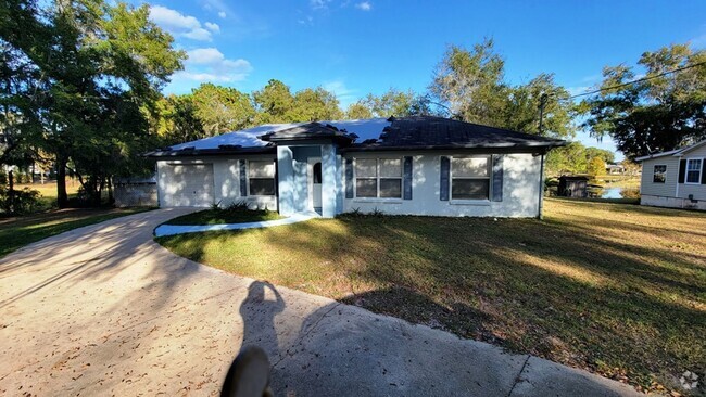 Building Photo - Hernando 2/2/1 Waterfront Rental