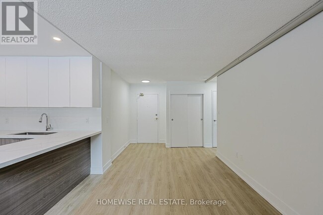 Photo - 81 Ontario St Unité 4