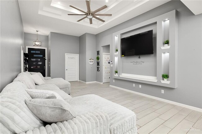 Photo - 21 Middle St