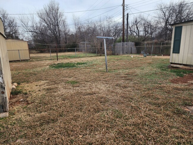 Photo - 628 NE 34th St