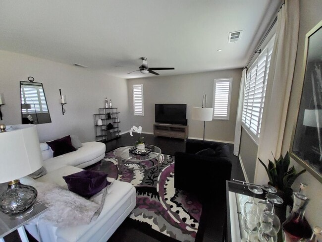 Photo - 23 White Alder Dr