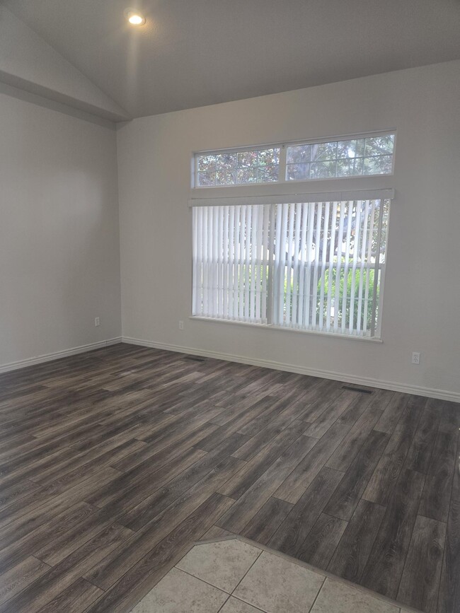 Photo - 772 Glen Ct Unit #30