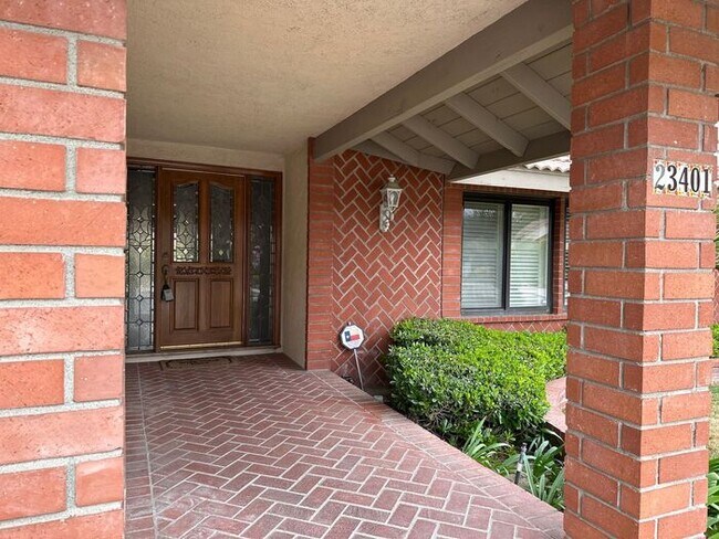 Photo - Nestled In the plush green sanctuary of Sa...