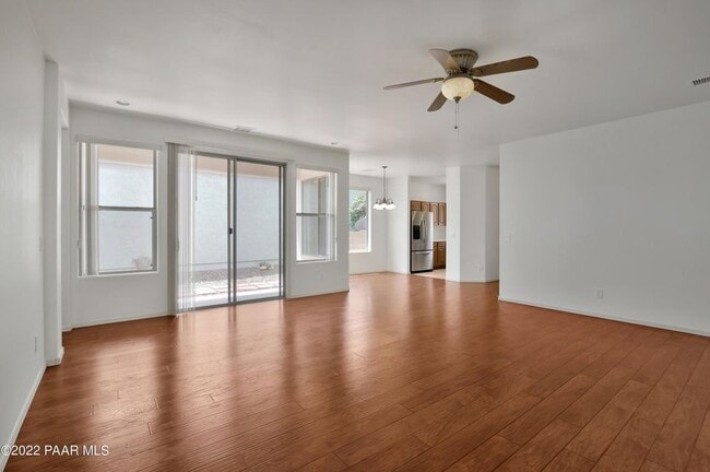 Photo - 1079 Hobble Strap Ln