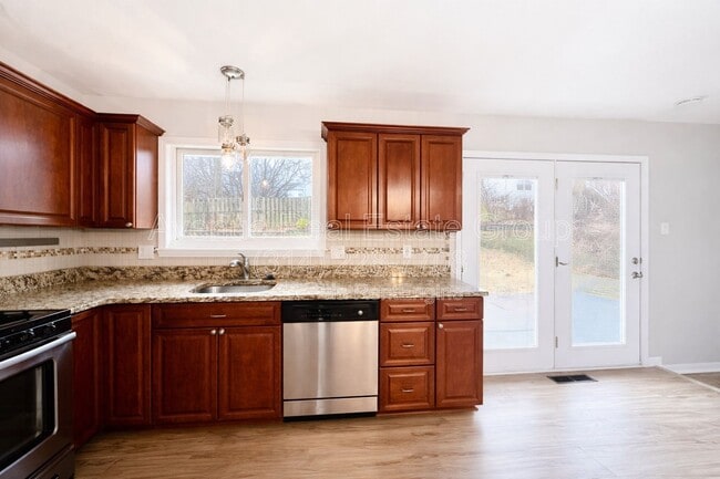 Photo - 1715 Dover Trace Dr