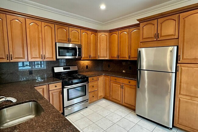Photo - 35 N Farview Ave Unidad # 1