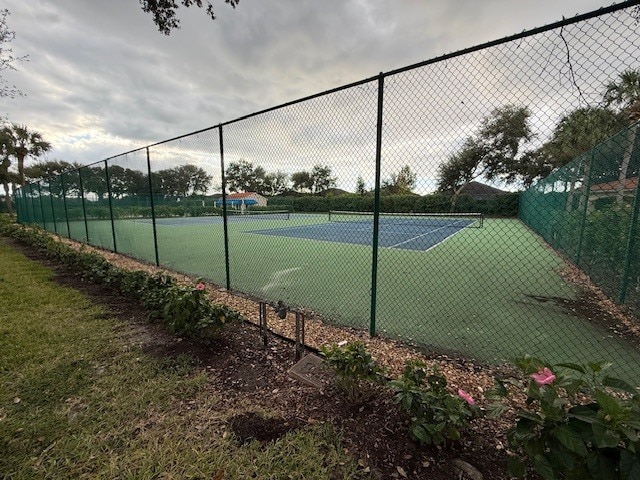 Photo - 1610 N 42ND Cir Unidad 303