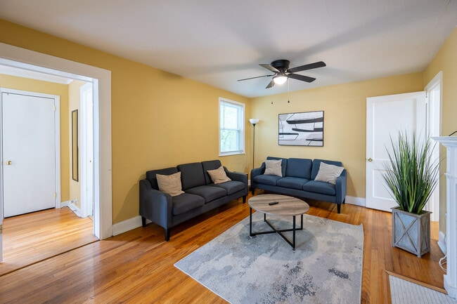 Photo - 1803 Heath St