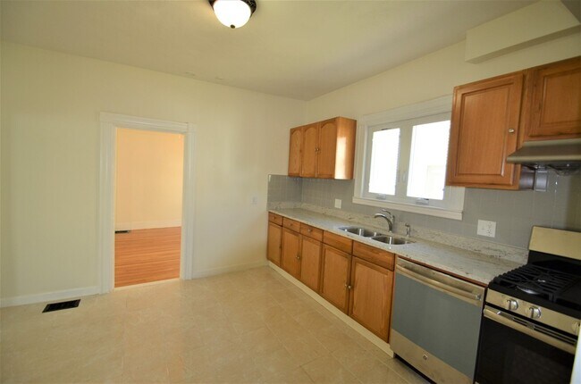 Photo - 59 Judson St Unit 1