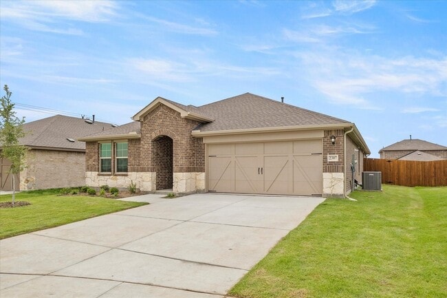 Photo - 2307 Albert Ln