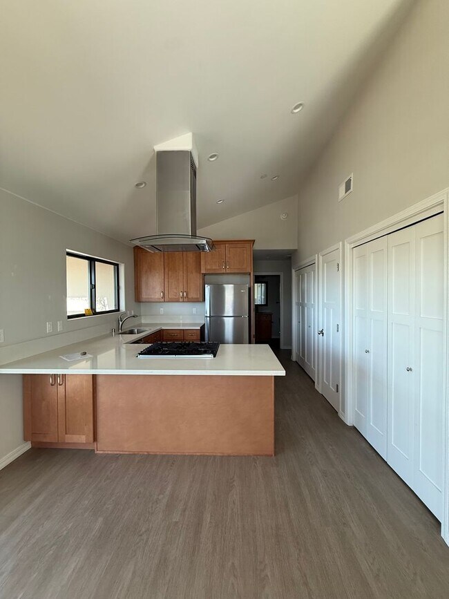 Photo - Updated 2 Bedroom/ 2 Bathroom Duplex in Coffee Park!