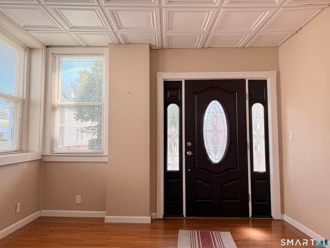 Photo - 1160 Townsend Ave