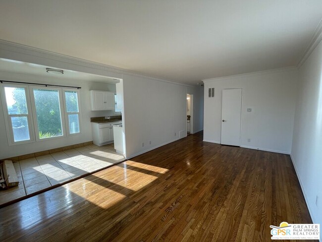 Photo - 1416 S Hayworth Ave Apartamento Unidad 6