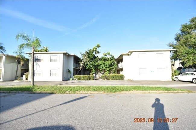 Building Photo - 302 Danube Ave Unit 6 Rental