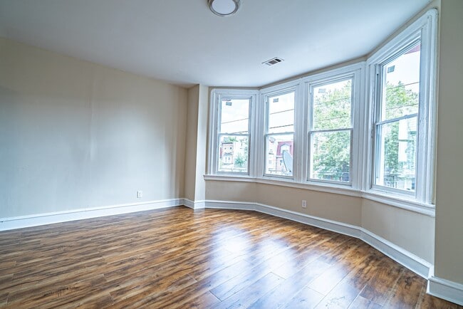 Photo - 4129 W Girard Ave Unidad 2