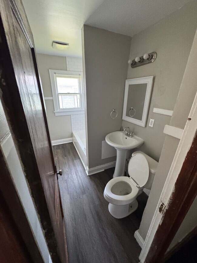 Photo - 736-738 Seymour Ave. Unit 736 Seymour Ave.