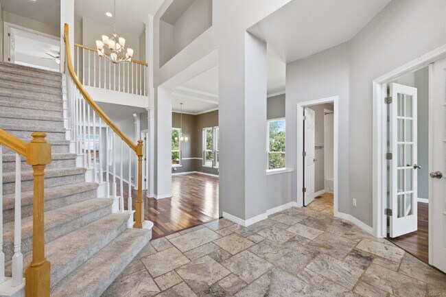 Photo - Spectacular Stonegate Living! Gorgeous 3-Bed Corner Finished Basement, Wet Bar, and Custom Marble...