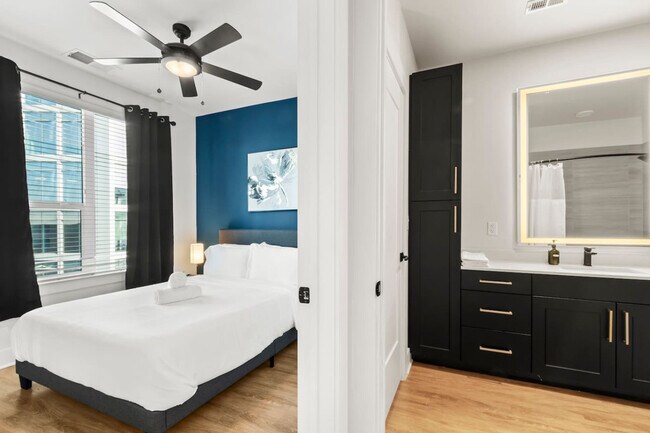 Photo - 2317 W Grace St Unidad ID1313882P