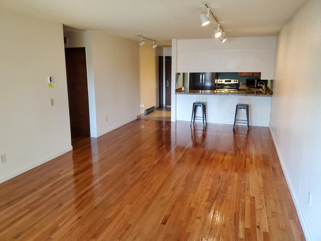 Photo - 3100 Ward Plz Unidad 34