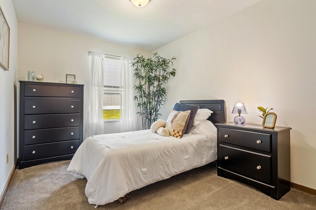 Brookmeadow Apartments