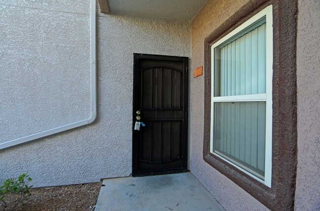 Photo - LOVELY & IMMACULATE CONDO LOCATED NEAR THE POOL PLUS HAS NEW PAINT, WOOD FLOORS, AND VIEWS OF THE... Unit 1105