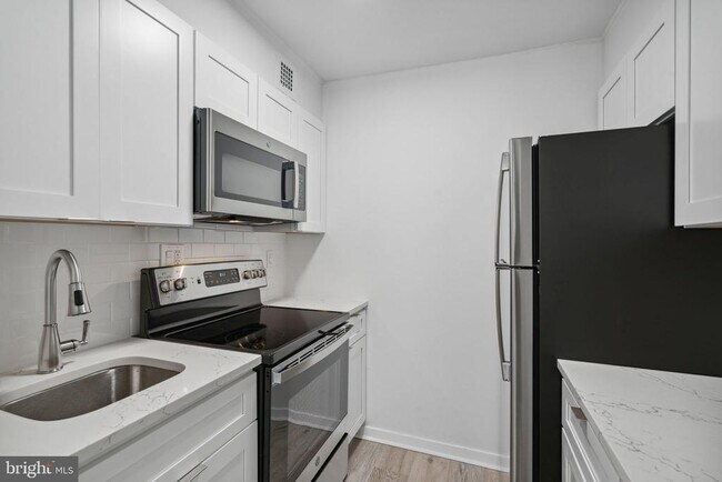 Photo - 224 W Rittenhouse Square Unit 2602