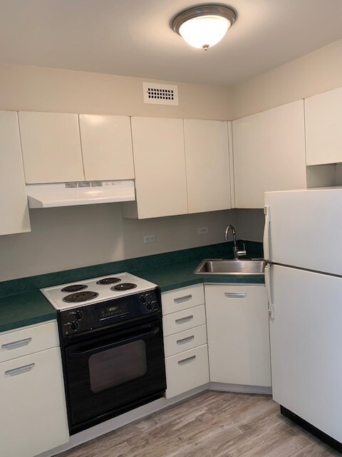 Photo - 12700 Lake Ave Unit 811