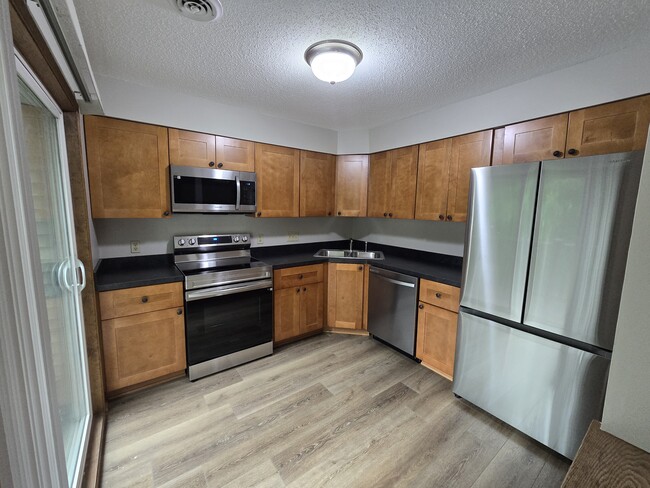 Building Photo - 2948 Mounds View Blvd Unit 21