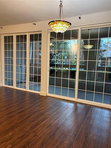 Building Photo - 1720 NE Green Oaks Blvd Unit 104