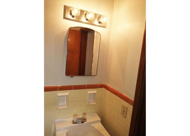 Photo - 362 Probasco St Unit 362-H