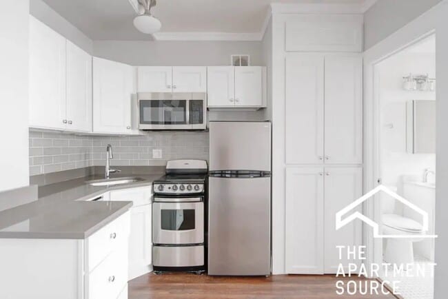 Photo - 817 W Lakeside Pl Unidad 817 West Lakeside Place