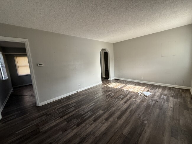 Photo - 3718 Charloe Ct