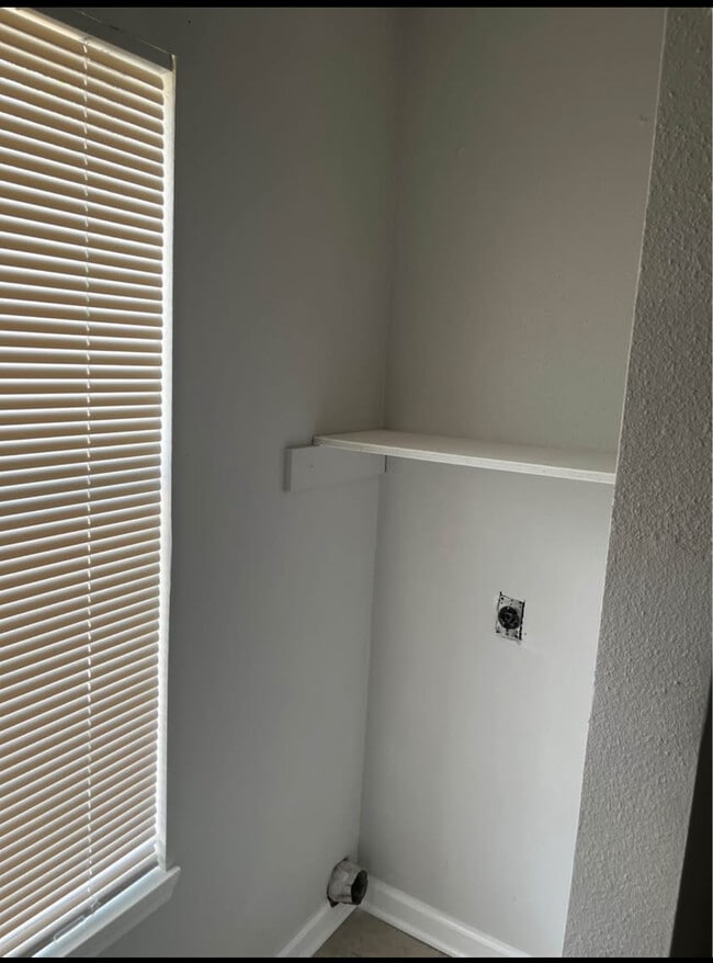 Photo - 512 Heritage Cove